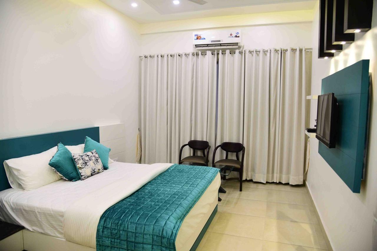 Fabhotel Kangra Roadway Inn Tanda Ngoại thất bức ảnh